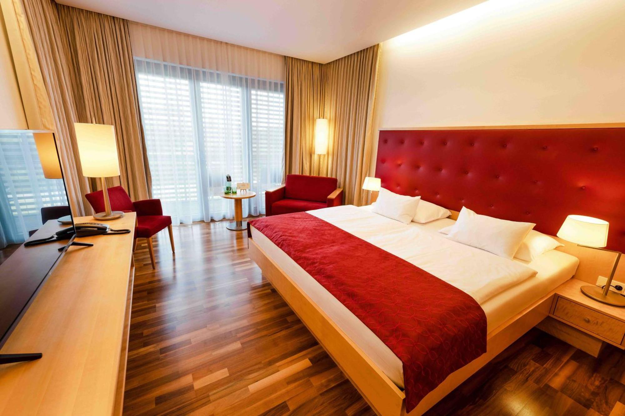 Therme Laa - Hotel & Silent Spa Laa an der Thaya Εξωτερικό φωτογραφία